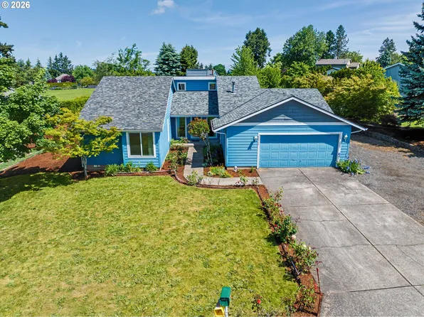 22713 SE Naomi Dr, Damascus, OR 97089