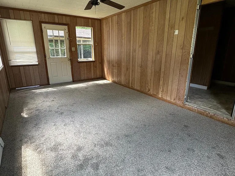 99 Monticello Dr — Photo 11
