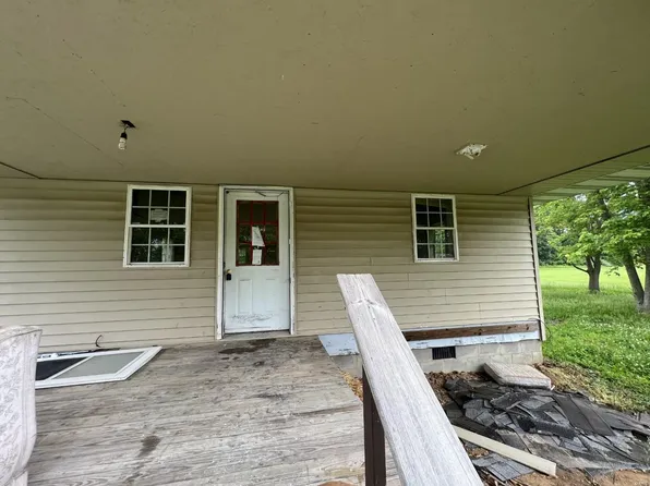 1805 W Johnson St, Vandalia, IL 62471