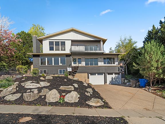 3rd image of 1406 Swinton Ln
