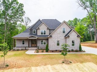 7200 Woodfield Heights Dr, Stokesdale, NC 27357