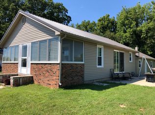 4140 Main St, Poseyville, IN 47633