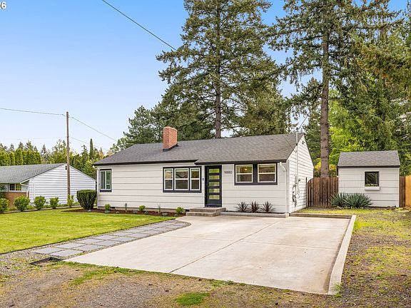 3rd image of 9880 SW 80th Ave