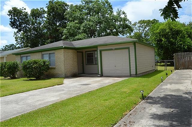 1st image of 1113 Appomattox Dr