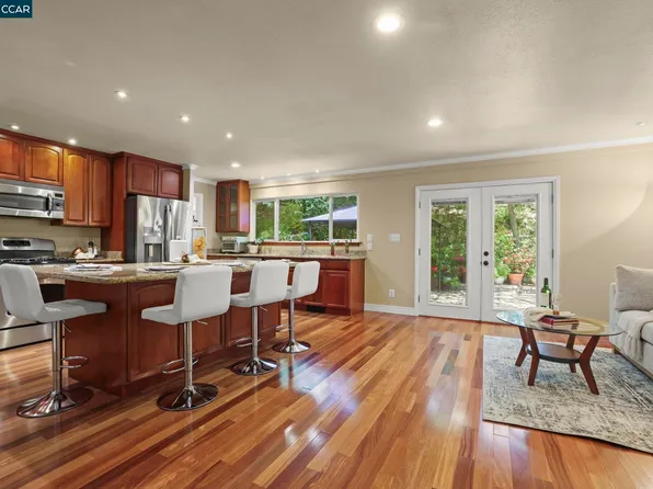 205 Summit Rd, Walnut Creek, CA 94598