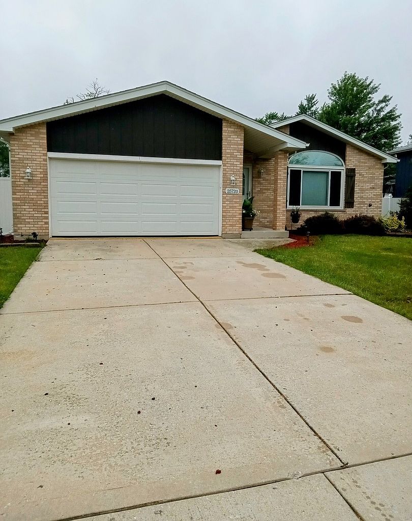 25720 S McCorkle Ave, Monee, IL 60449 MLS 11829377 Zillow