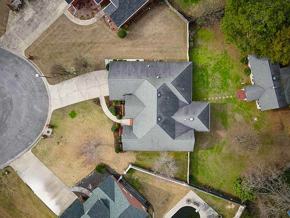 3rd image of 3314 Loggers Pl SW