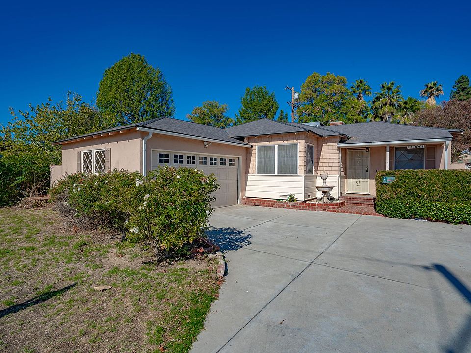 1st image of 18601 Sunburst St