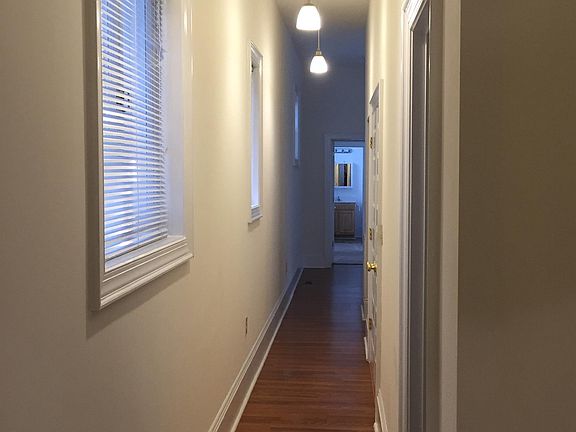 3rd image of 2304 W Grace St #2