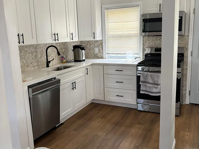 23 Campbell Ct — Photo 5