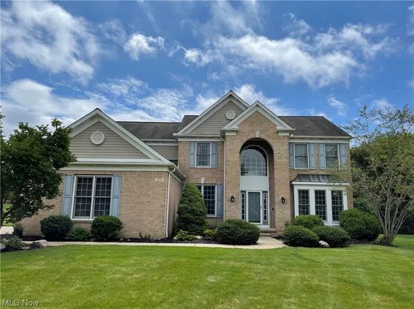 470 Wilson Ct, Northfield, OH 44067