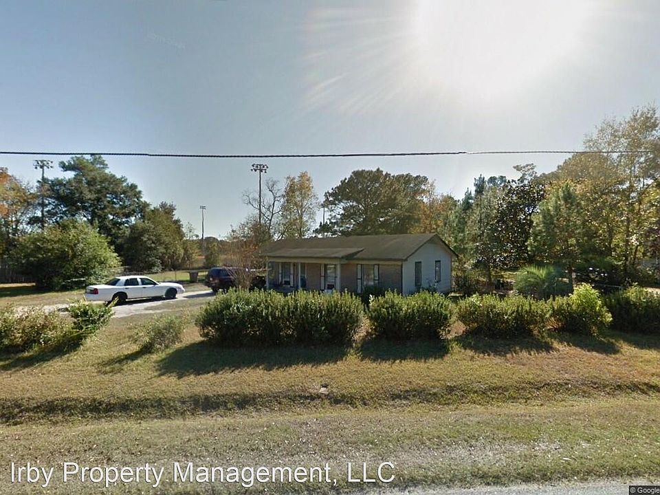 2nd image of 2651 Club House Rd