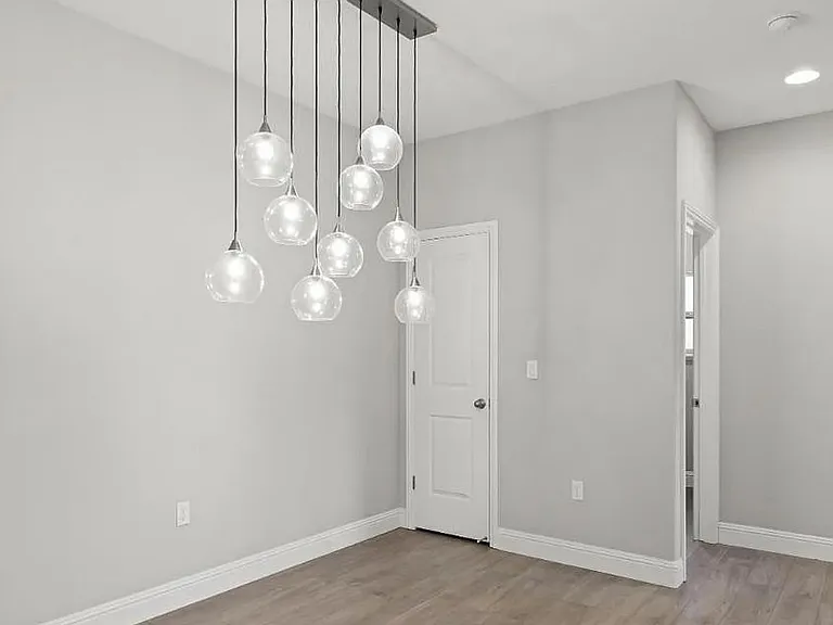 1256 Detroit Ave #5 — Photo 3