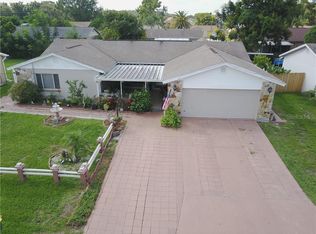 595 Floral Dr, Kissimmee, FL 34743