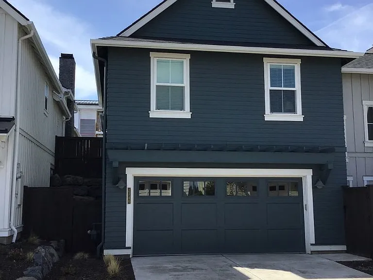 2740 Ordway Ave — Photo 6
