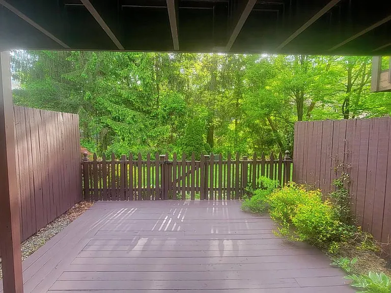 7819 Hills And Dales Rd NW — Photo 3