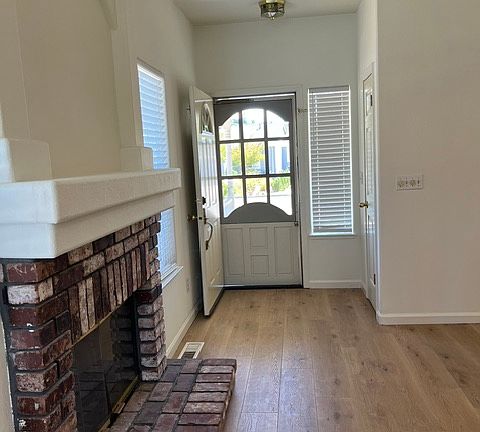 3rd image of 339 School St