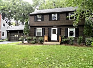 2506 Oakview Dr, Rochester, NY 14617