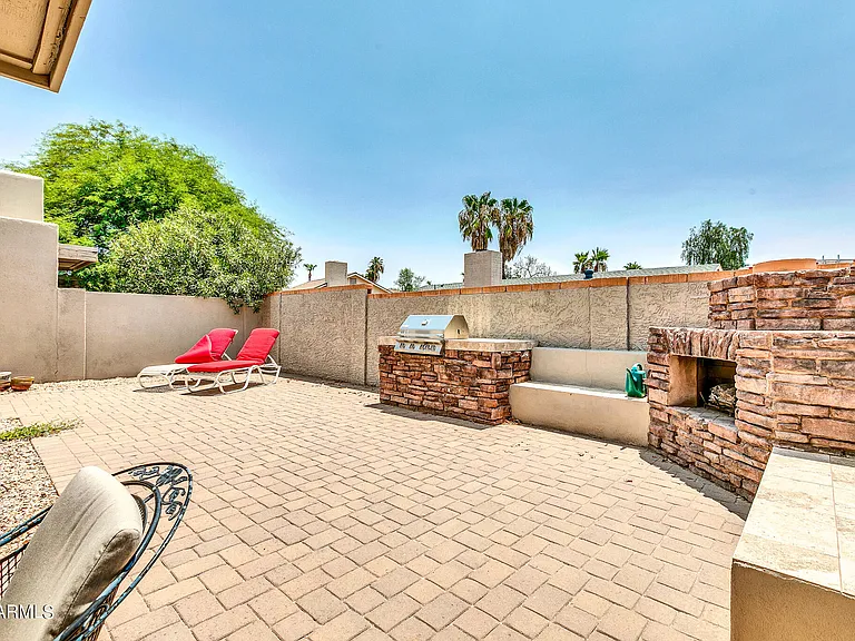 8889 E Meadow Hill Dr — Photo 22
