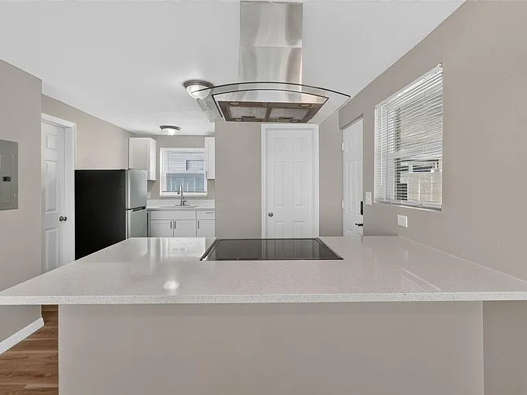 18015 1st St E #A — Photo 8