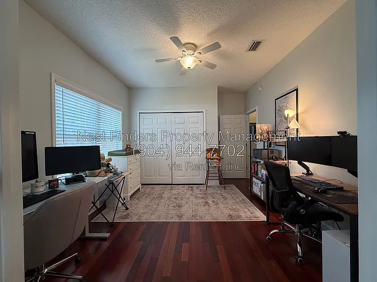3886 Walsh St — Photo 37