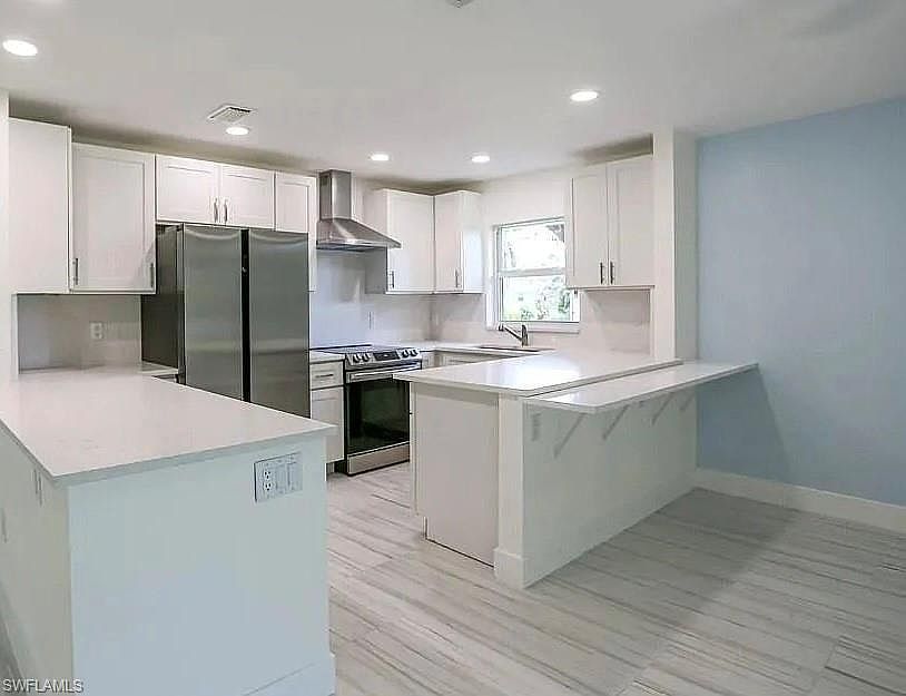 2nd image of 225 Georgetown BLVD #25