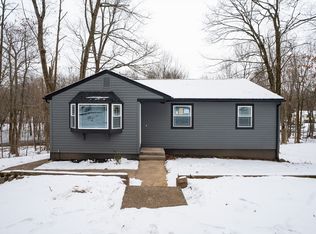 162 James St, Ludlow, MA 01056