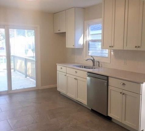 2nd image of 515 Sackett St