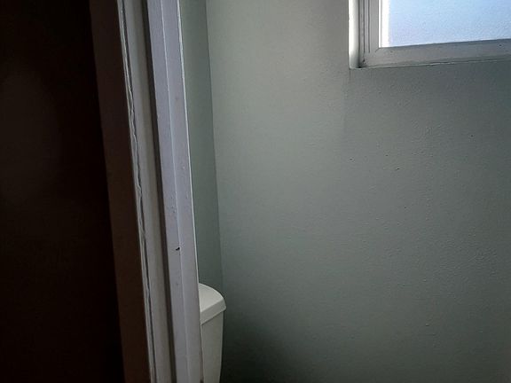 3rd image of 6501 Brunswick Ct