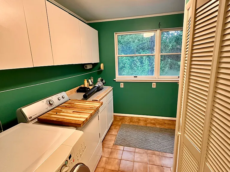 699 N Ohioville Rd #2 — Photo 10