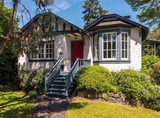 1000 Jasmine Ave, Saanich, BC V8Z2P4