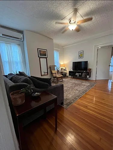 53 S Washington St #1 Photo 1
