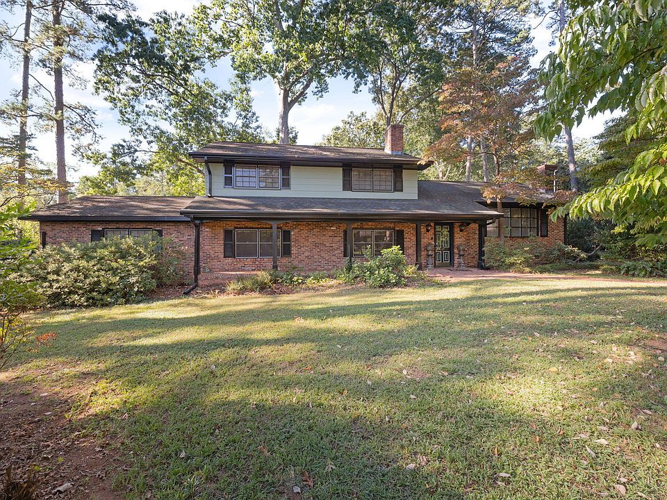 1st image of 3301 Caldwell Dr