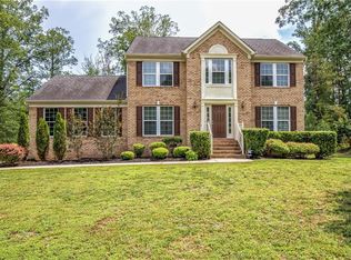 10907 Oak Arbor Ter, Chester, VA 23831