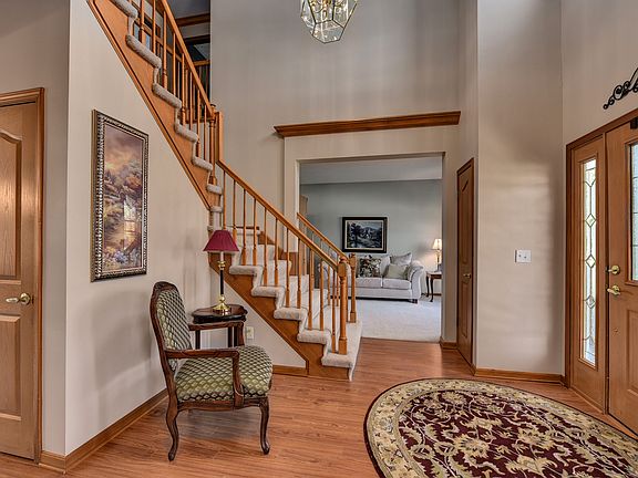 4th image of 7292 Chestnut Ct