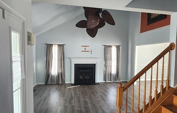 3rd image of 351 Thumper Dr