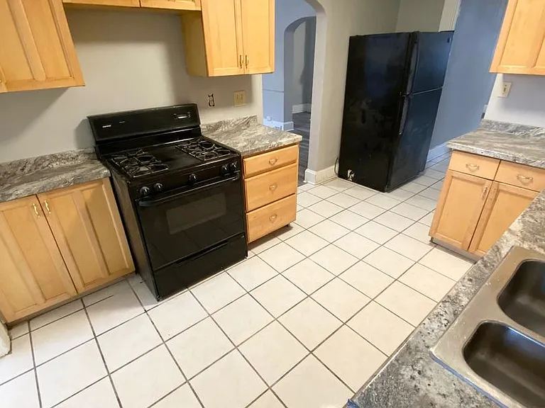 2954 Zephyr Ave — Photo 11