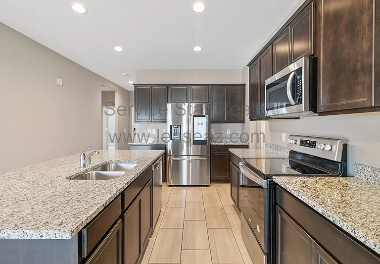 5134 W Western Star Blvd — Photo 5