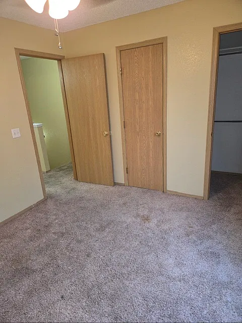 2 bed, 1.5 bath, 1100 sqft, $950 — Photo 2