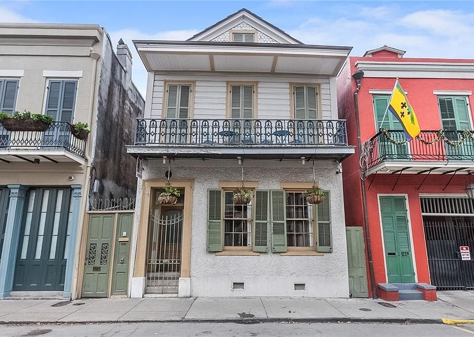 1st image of 1227 Royal St APT 4