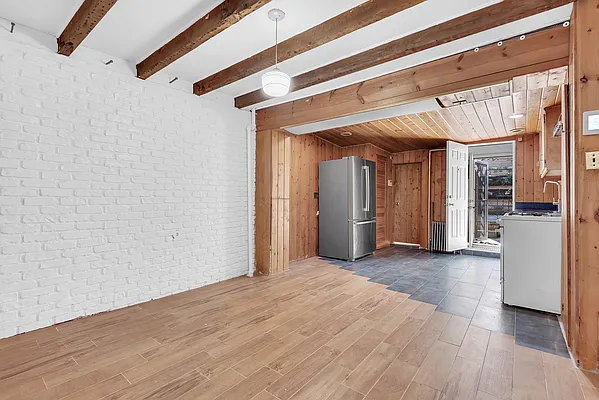 Sold by Douglas Elliman | media 4