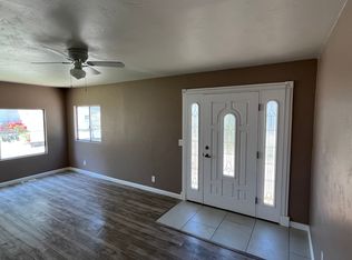 3863 Center St #4, Piru, CA 93040