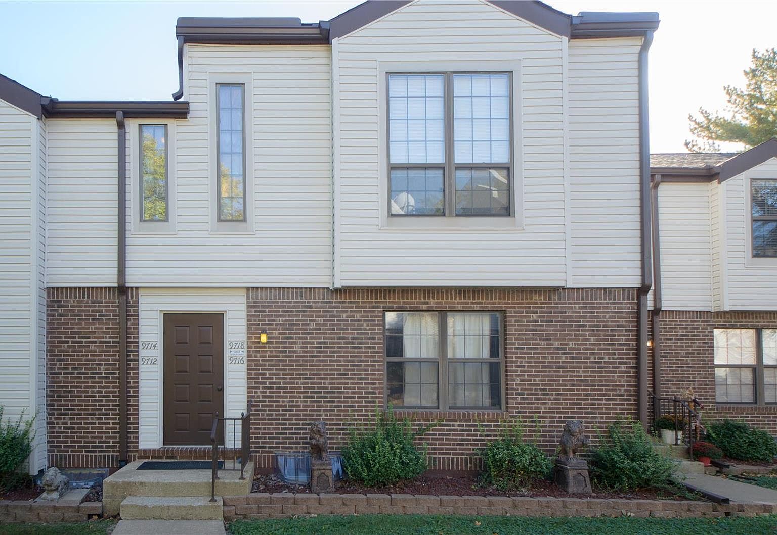 9718 Raintree Village Dr, Hillsboro, MO 63050 Zillow