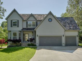 9712 State Line Rd, Leawood, KS 66206