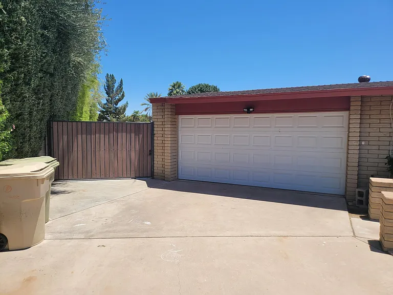 4429 W El Camino Dr — Photo 4