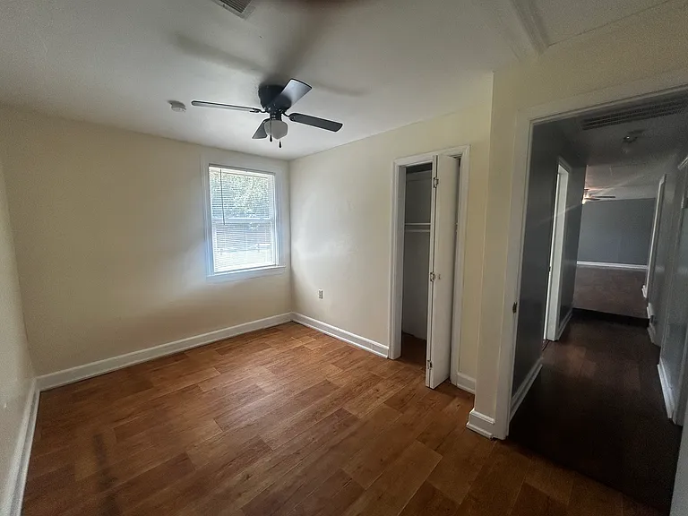 461 Sweetwater Cir — Photo 18