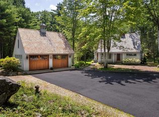 27 Beech Hill Rd, Exeter, NH 03833