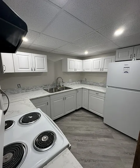 295 Broadturn Rd #2 — Photo 3