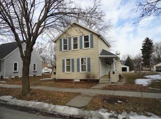 231 N Sidney St, Kimberly, WI 54136