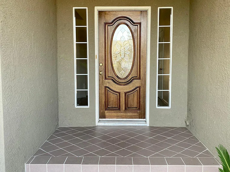 2276 E Brandywine Ln — Photo 2